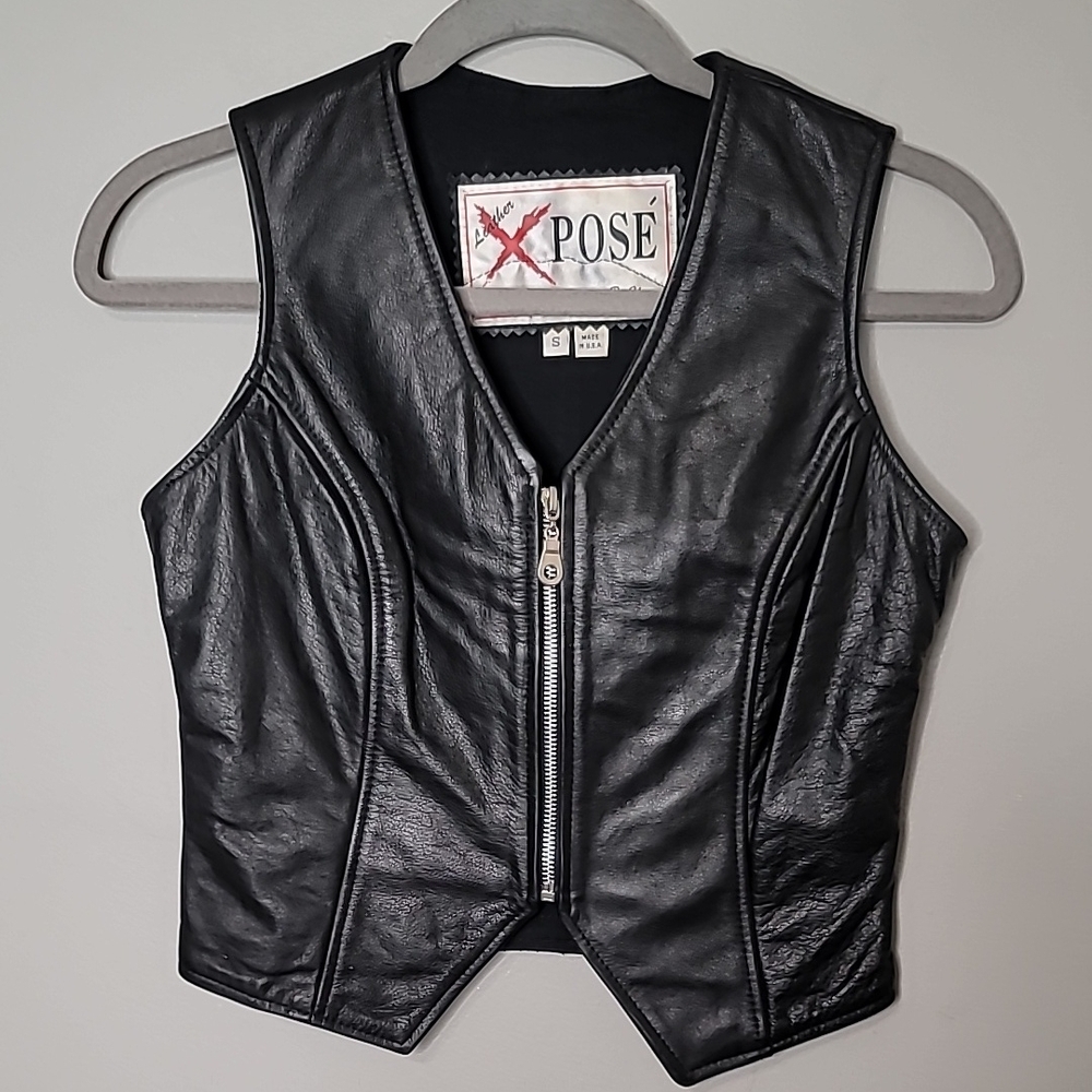 Harley-Davidson Women's Size Small Black genuine Leather Motorcycle Vest - Picture 4 of 10
